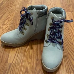 Brand New Maurice’s booties